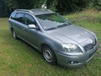 Avensis t25 części