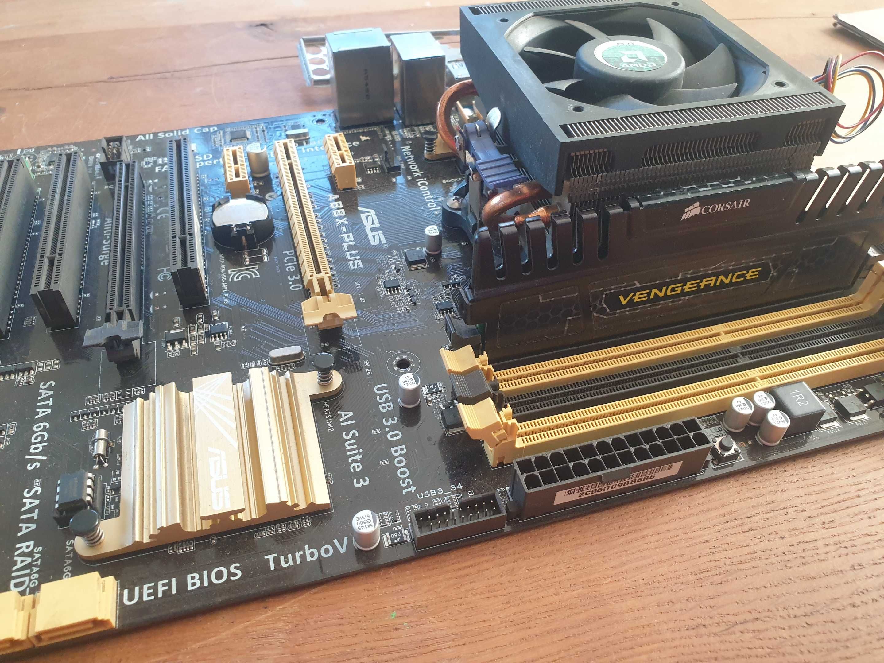 Asus A88X-plus, A6 7400k, 4gb ram