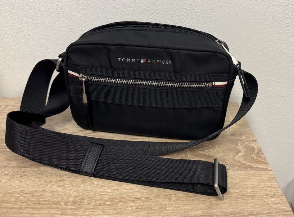 Сумка Tommy Hilfiger