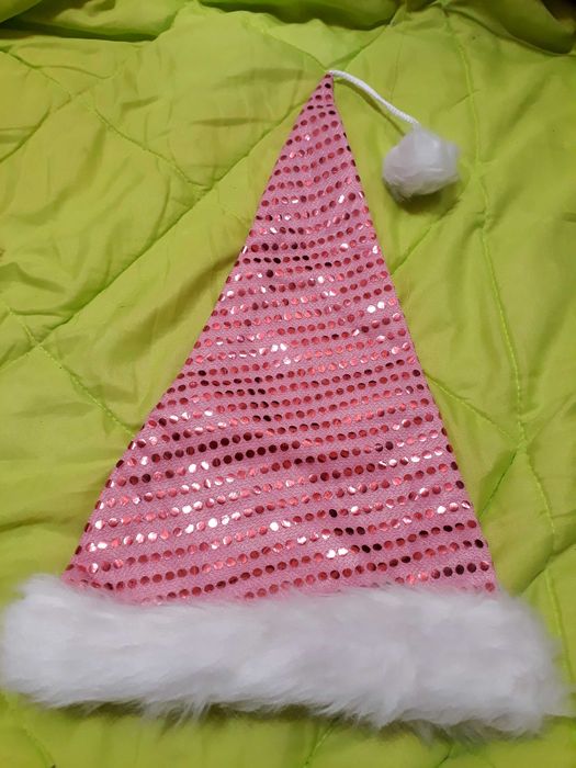 Nowa fenomenalna czapka mikołajkowa różowa z cekinami Flyingtiger