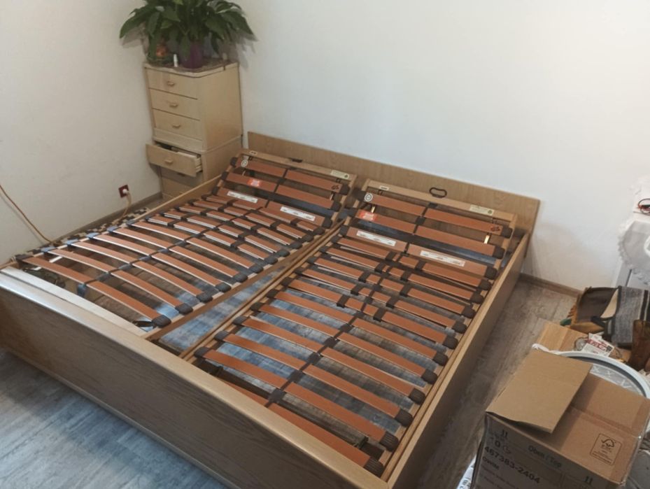 Sprzedam łóżku Stan dobry