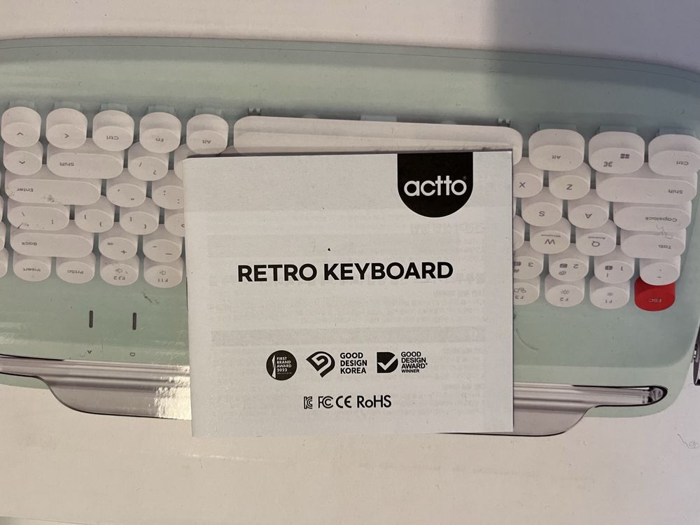 Actto Retro Mini Bluetooth Keyboard B303