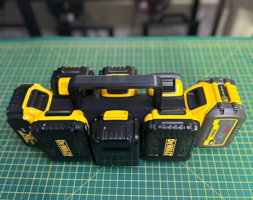 Koszyk na 8 Akumulatorów, Baterii do narzędzi DeWALT 18V i 54V
