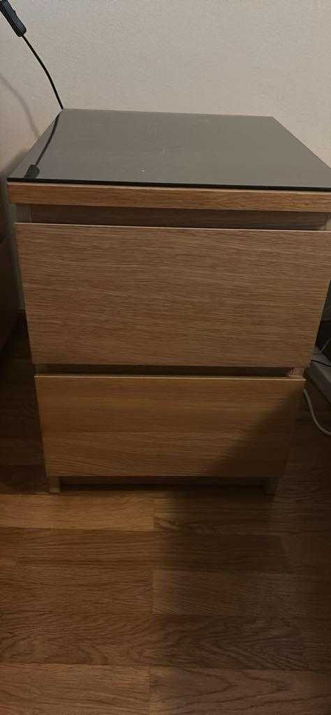 Comoda de Quarto com 2 Mesas de Cabeceira + Tampo em Vidro modelo IKEA