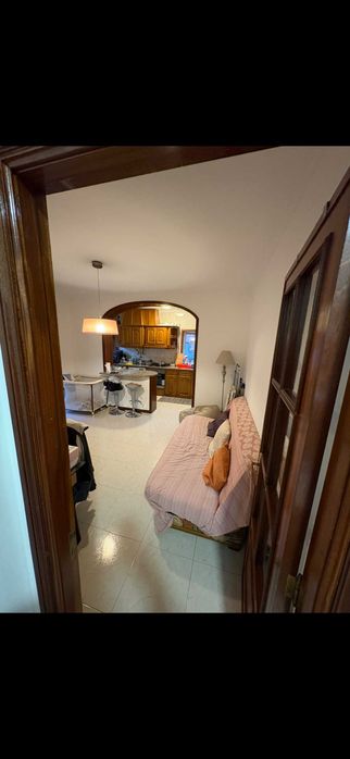 Apartamento T1 + 1 na Nogueira da Regedoura, com Terraço