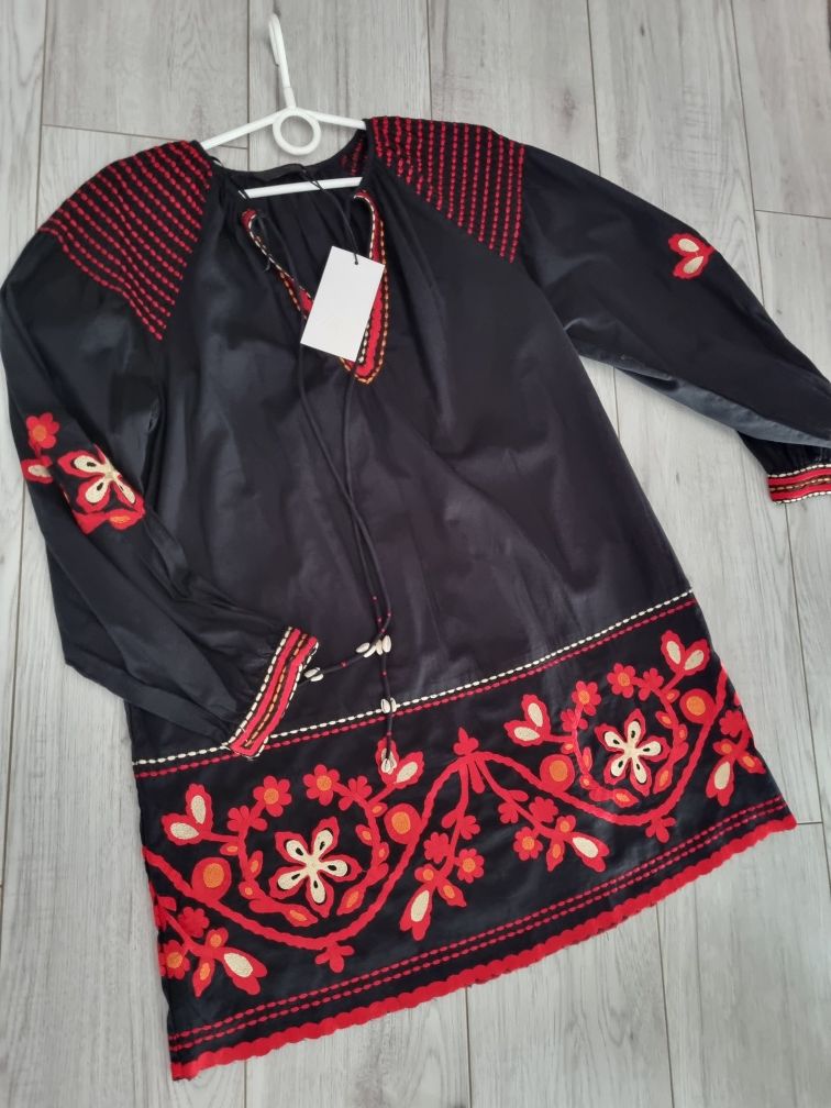 Nowa sukienka Zara xs haftowane kwiaty