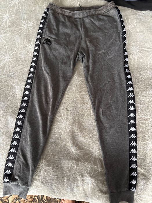 Спортивні штани Капа на лампасах