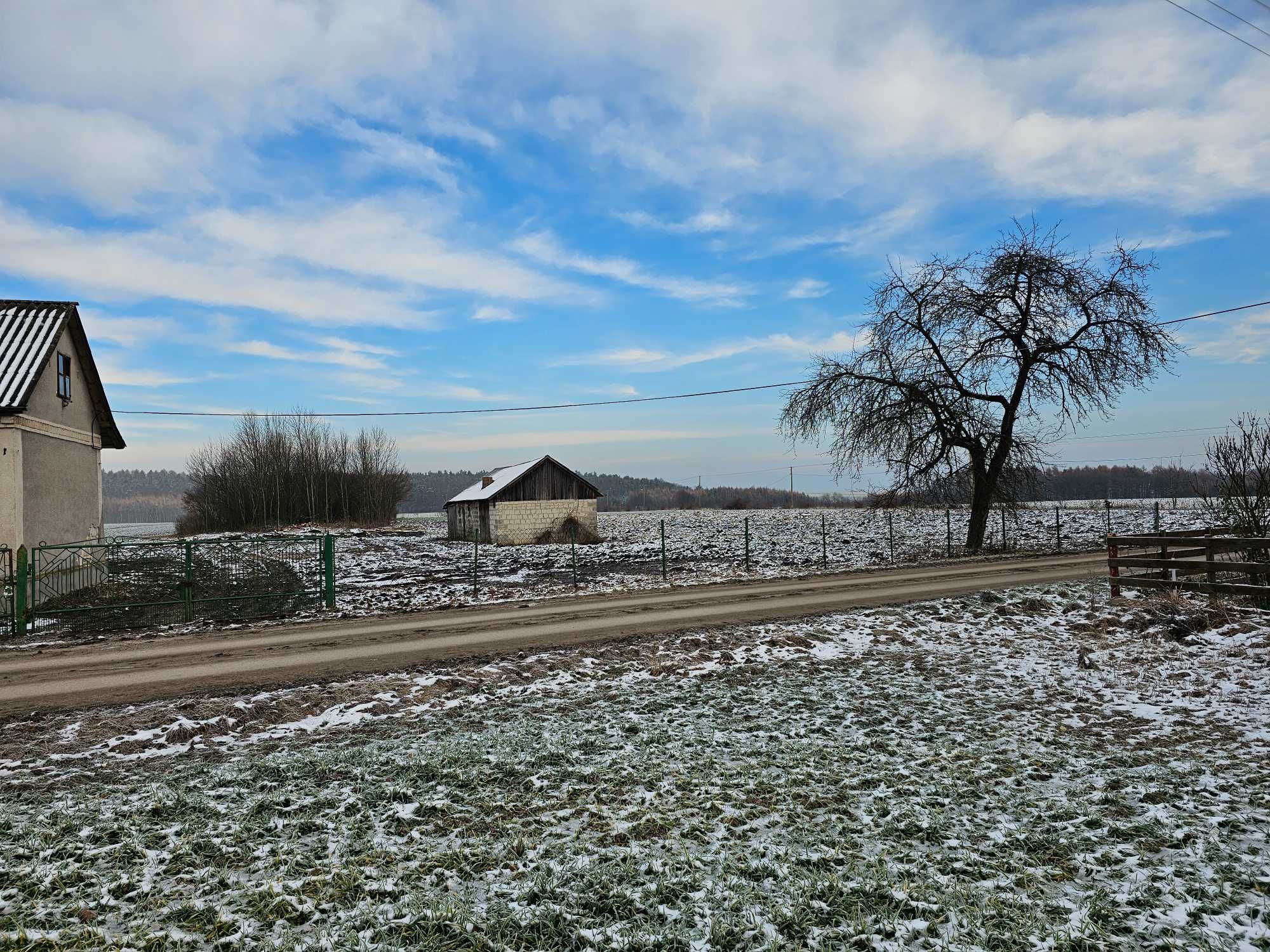 Dom plus działkę budowlano-rolną o pow. 96 ar.
