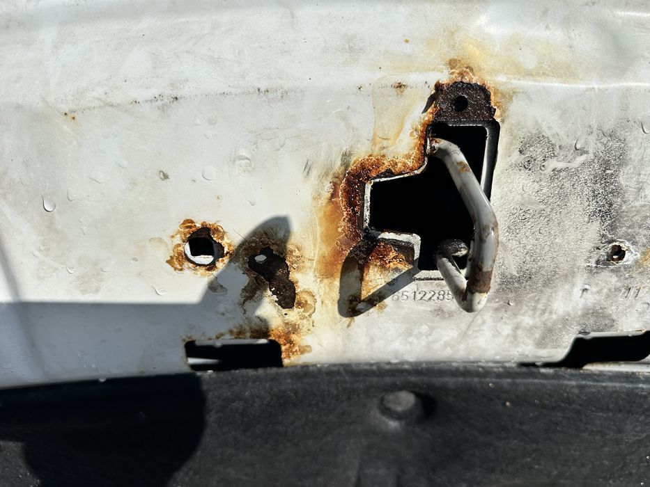 Капот Dacia Sandero 2 Logan 2 Renault Sandero 2 Logan 2