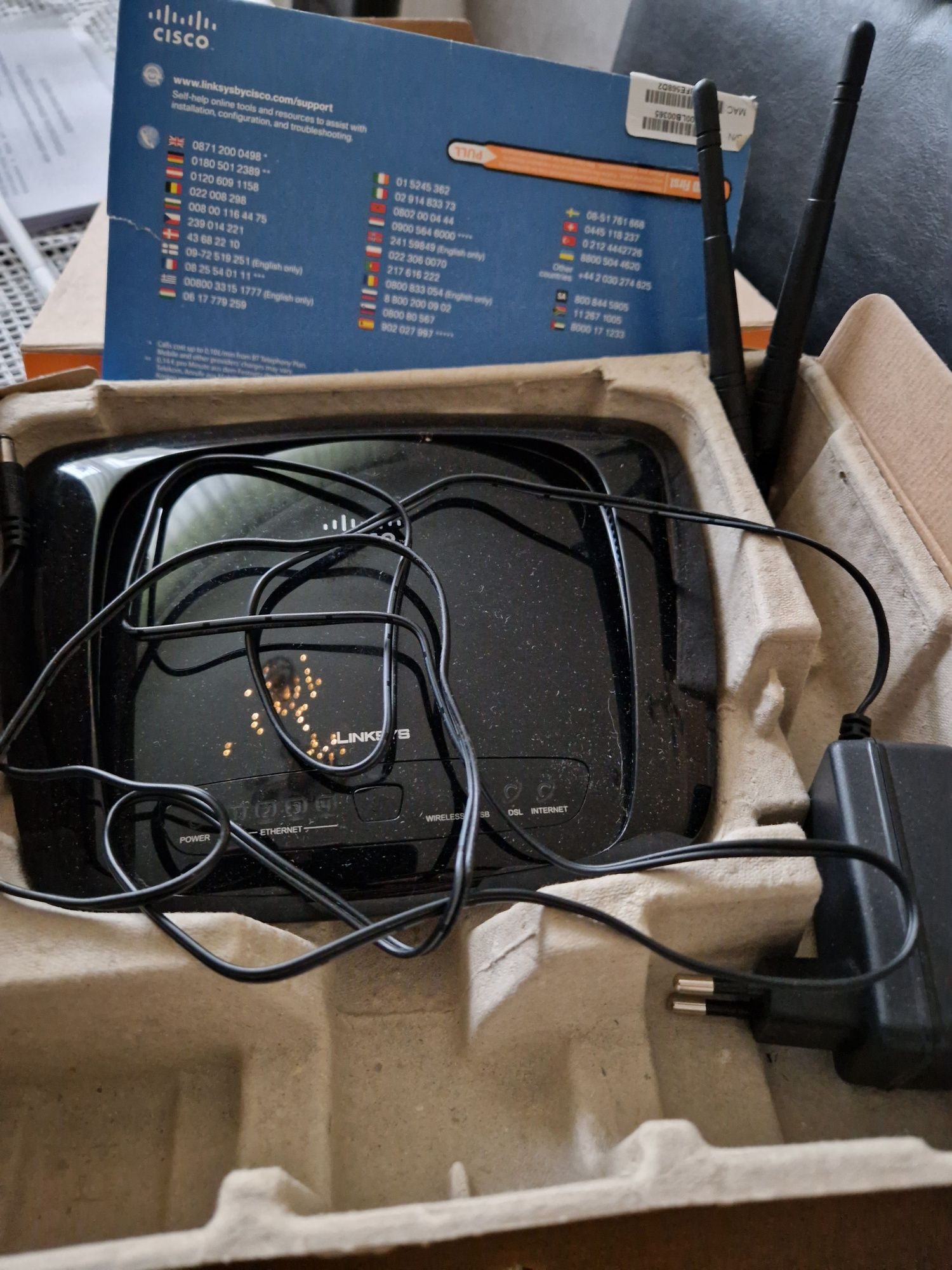 Sprzedam router WAG320N LINKSYS