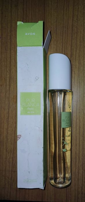 Uszkodzone opakowanie pur blanca Avon