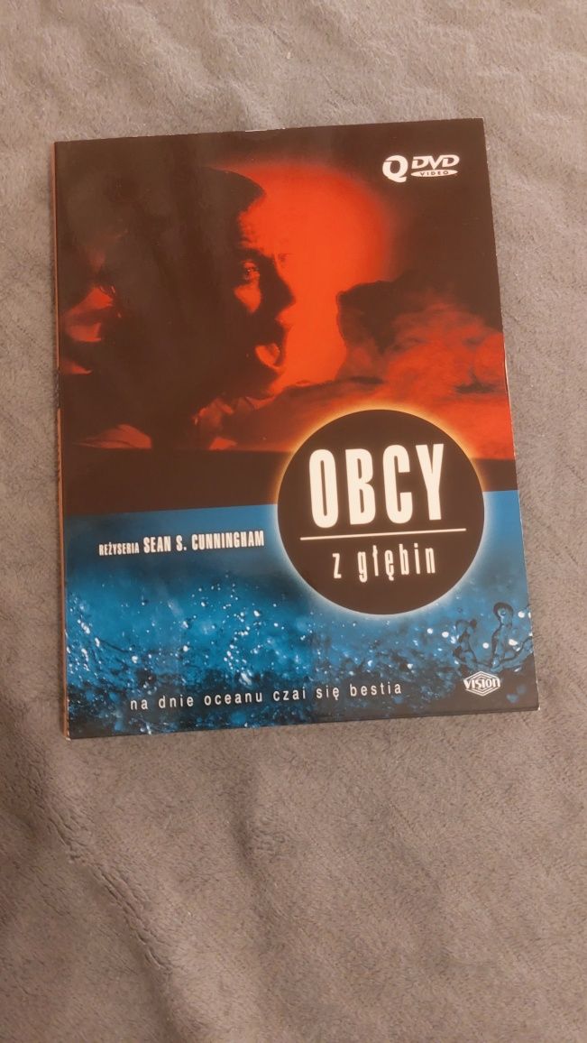 Obcy z głębin dvd lektor pl