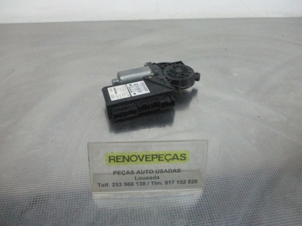 Motor vidro frente esquerdo AUDI A4 (8E2, B6)