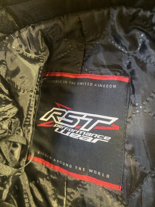 Мотокуртка. Мотоштани, екіпіровка