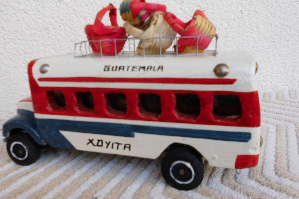 Stary drewniany autobus wystrugany ręcznie - UNIKAT jedyny taki w Neci