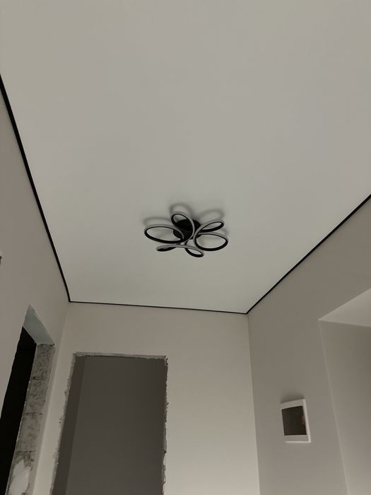 Тканинні натяжні стелі… Натяжні- матові, глянцеві, сатинові