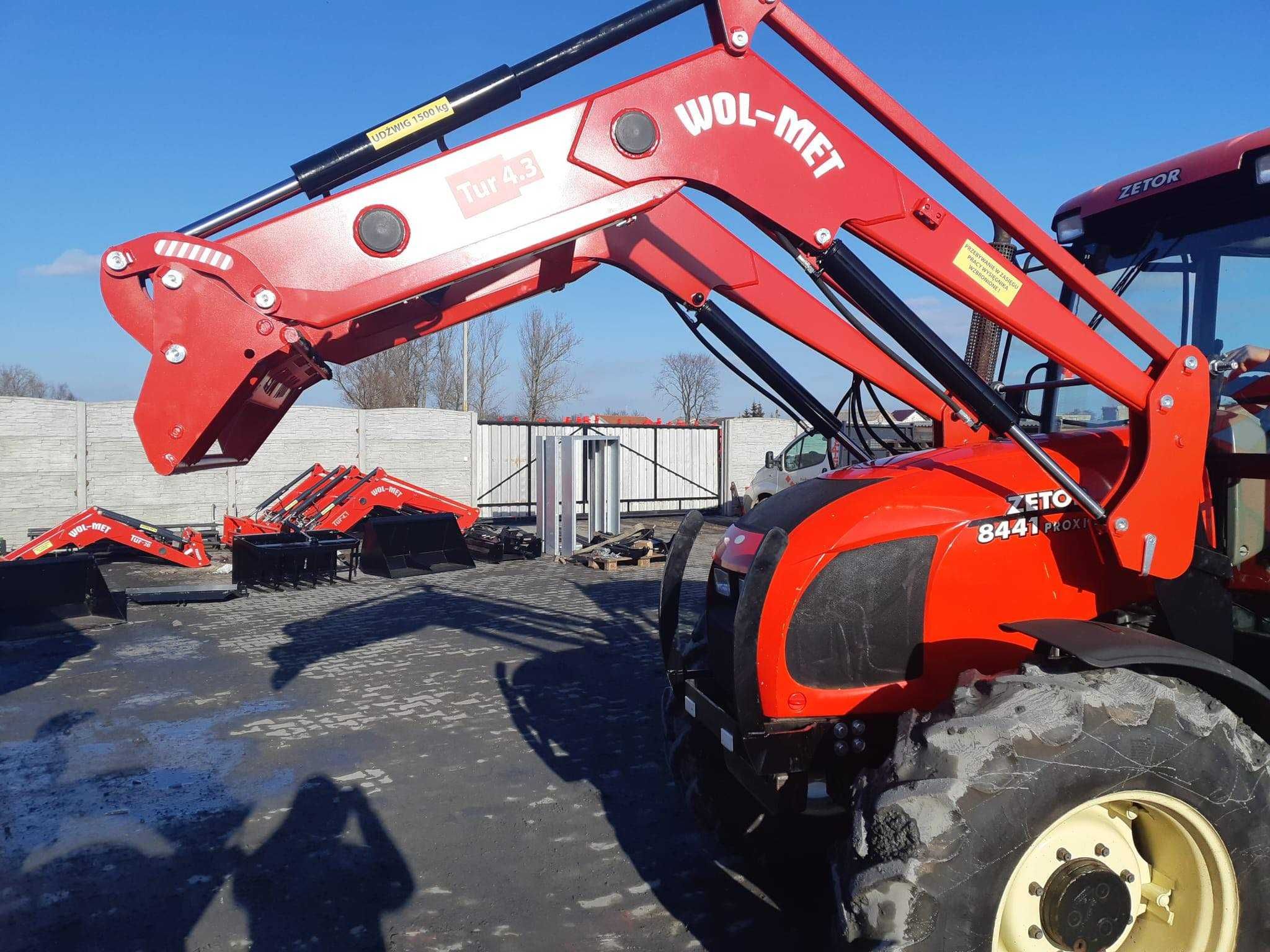 Ładowacz Czołowy TUR 4 1600kg udźwigu transport montaż osprzęt
