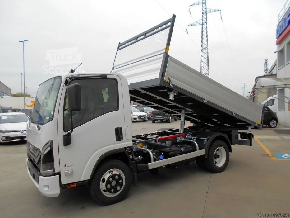 Isuzu M30  Nowy model!!