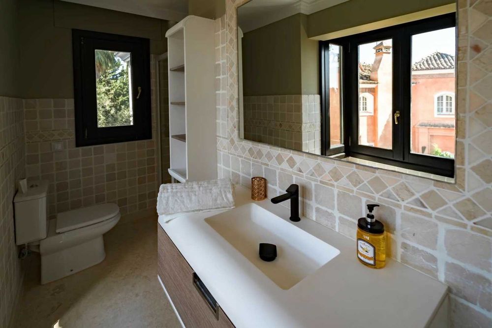 Вілла в Марбельї, Коста-дель-Соль,Іспанія