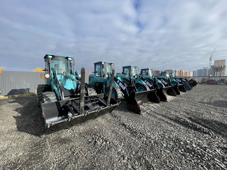 Новий фронтальний навантажувач 1.2 Тон