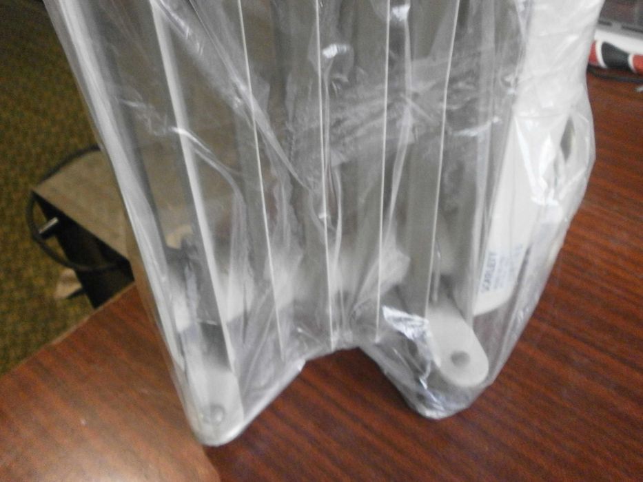 Масляный обогреватель Scarlet sc-1152