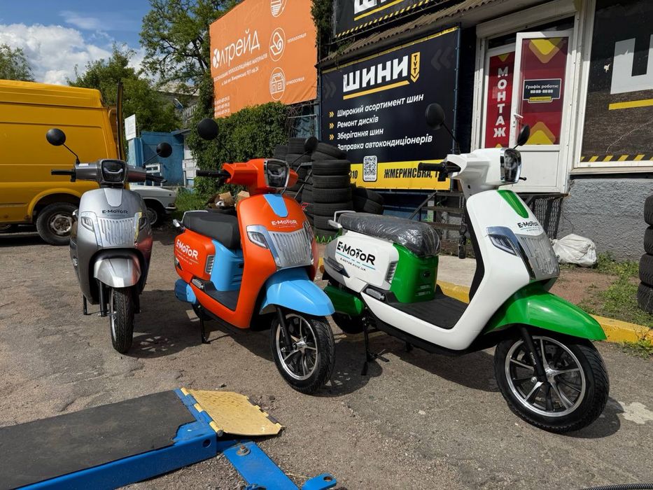 Прокат оренда електро скутерів оренда мопедів 2000 грн тиждень