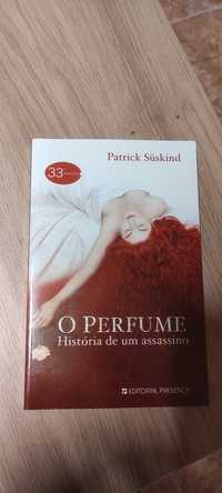Livro “O Perfume”, de Patrick Suskind.