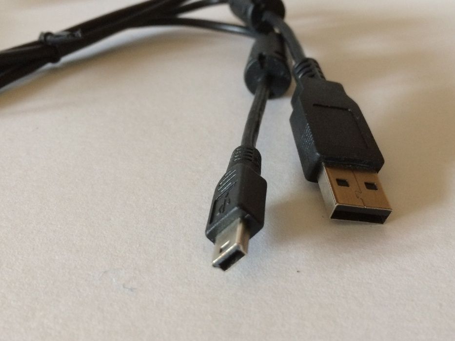 Adaptador mini USB para USB