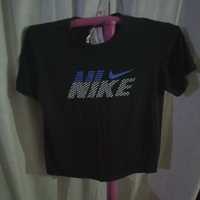 T-shirt da Nike      .