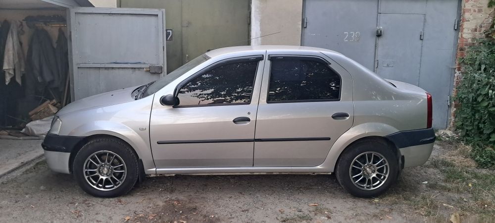 Dacia Logan 1,4 2006 року