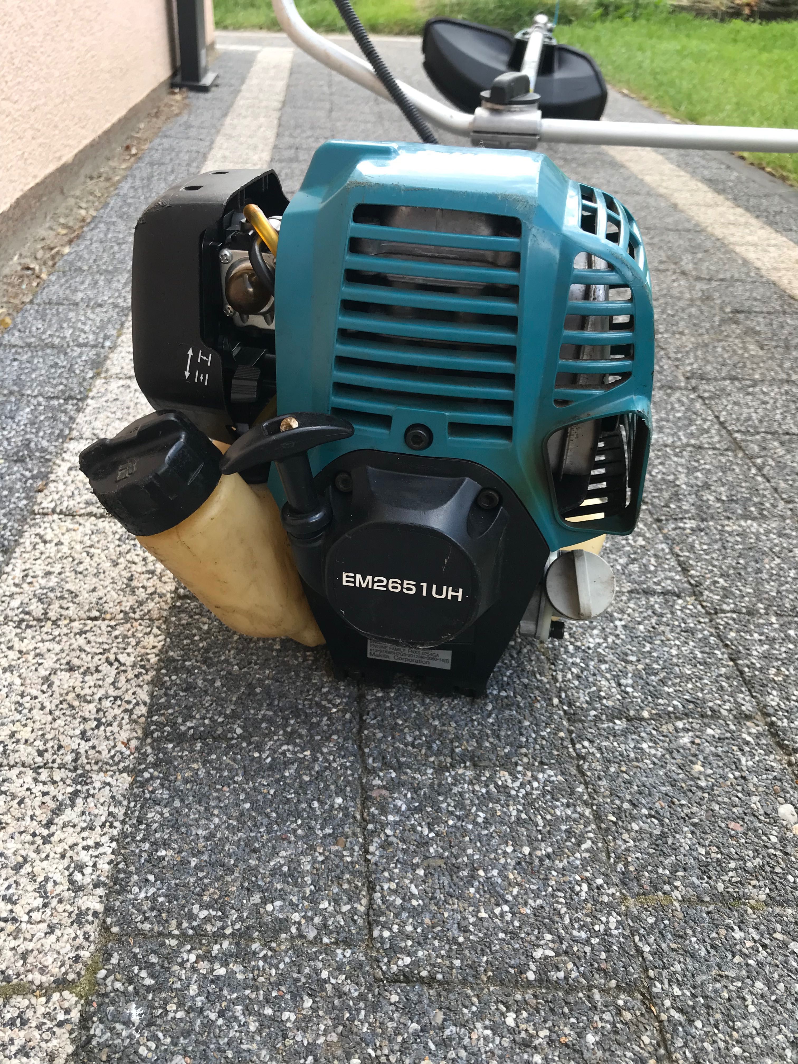 Kosa spalinowa makita