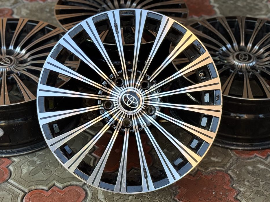 Литые диски R17 5x114.3 Тойота Хонда Ниссан Мазда Киа Хюндай Рено
