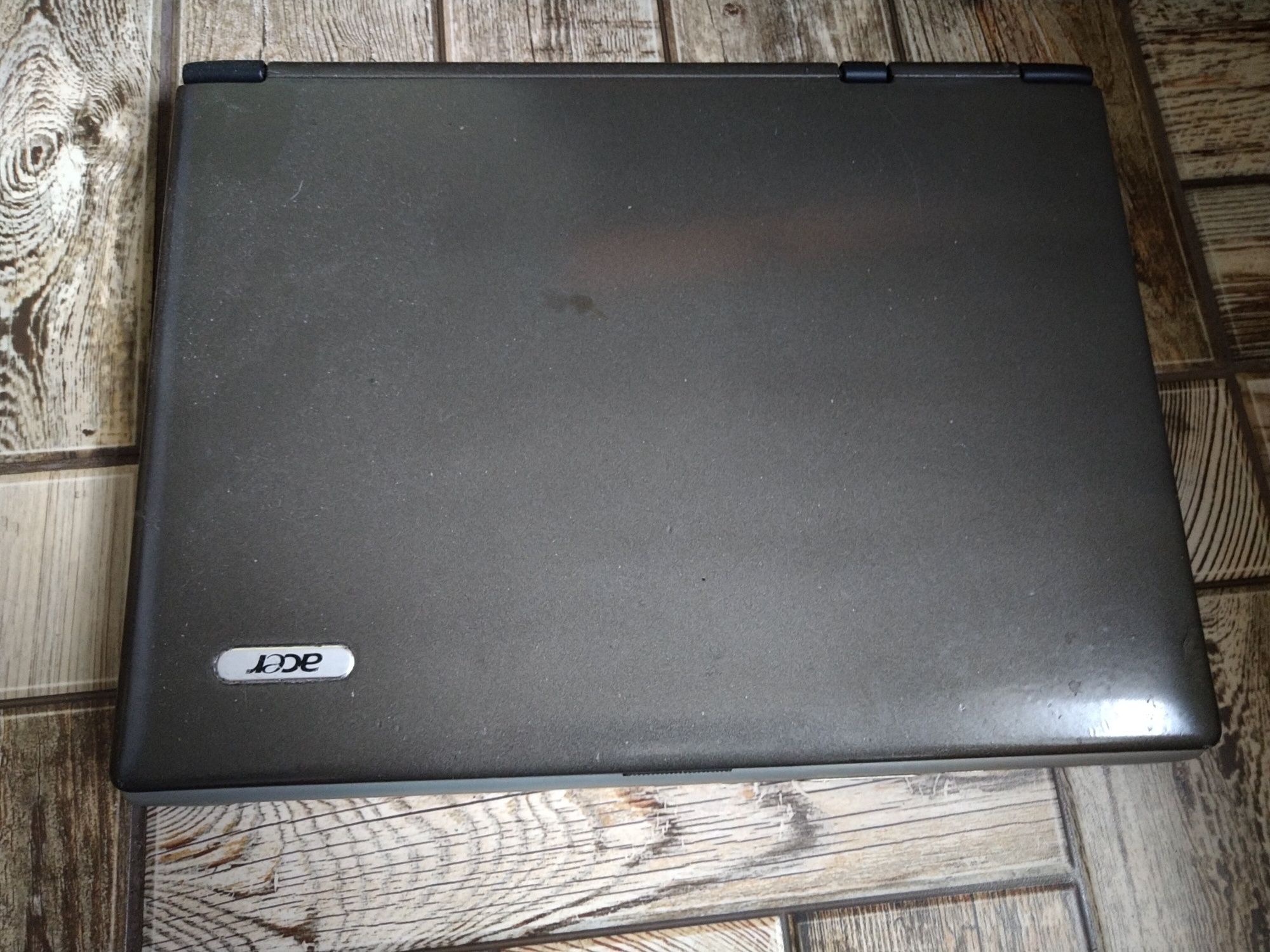 Продам ноутбук Acer extenza 4100