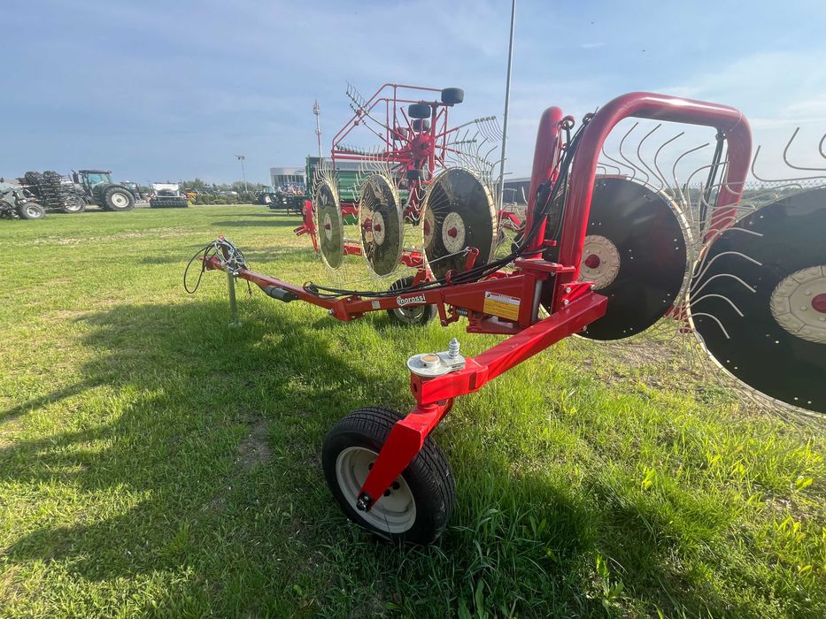 Zgrabiarka gwiazdowa ENOROSSI RT/9 INLINE RAKE