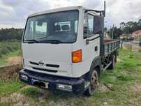 Nissan Atleon tribasculante