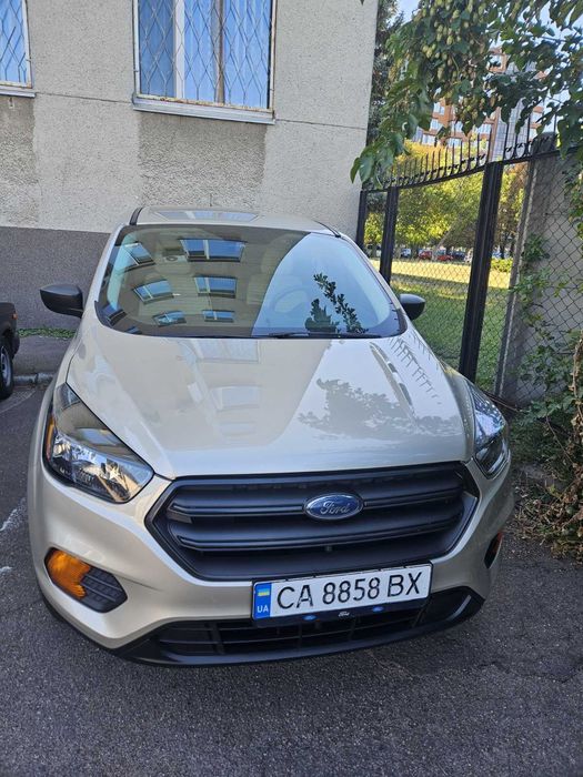 Продам Форд Ескейп 2017 р. з двигуном 2,5