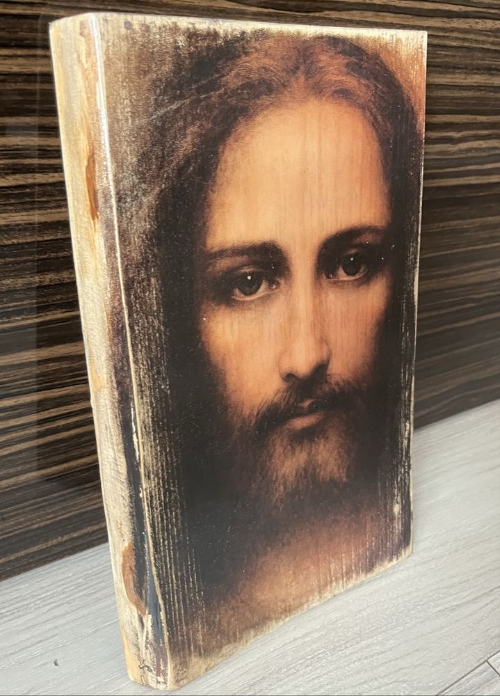 Obrazek na desce Jezus 19x30 handmade pamiatka grawer calun