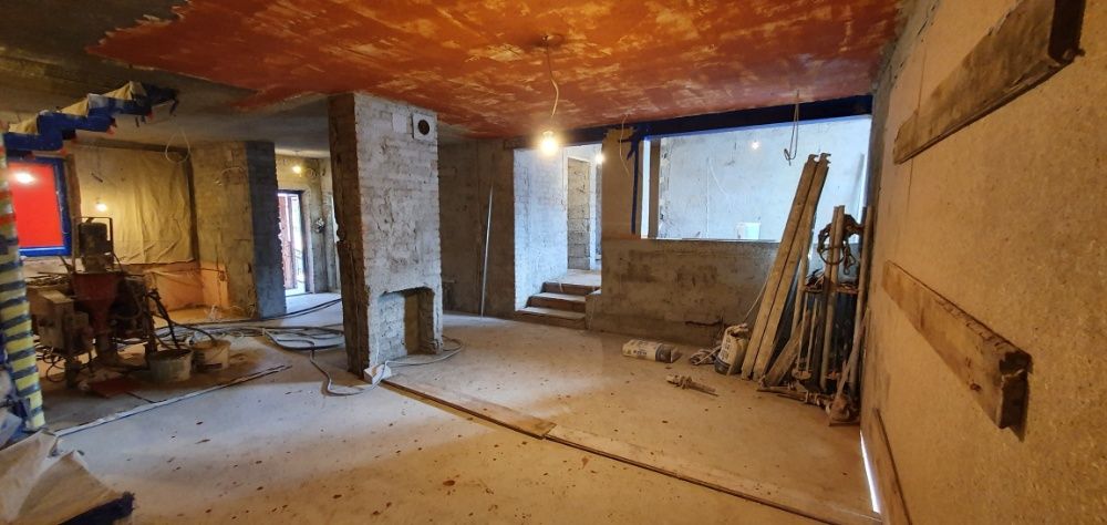 Tynki maszynowe gipsowe i cementowe - firma KONKRET