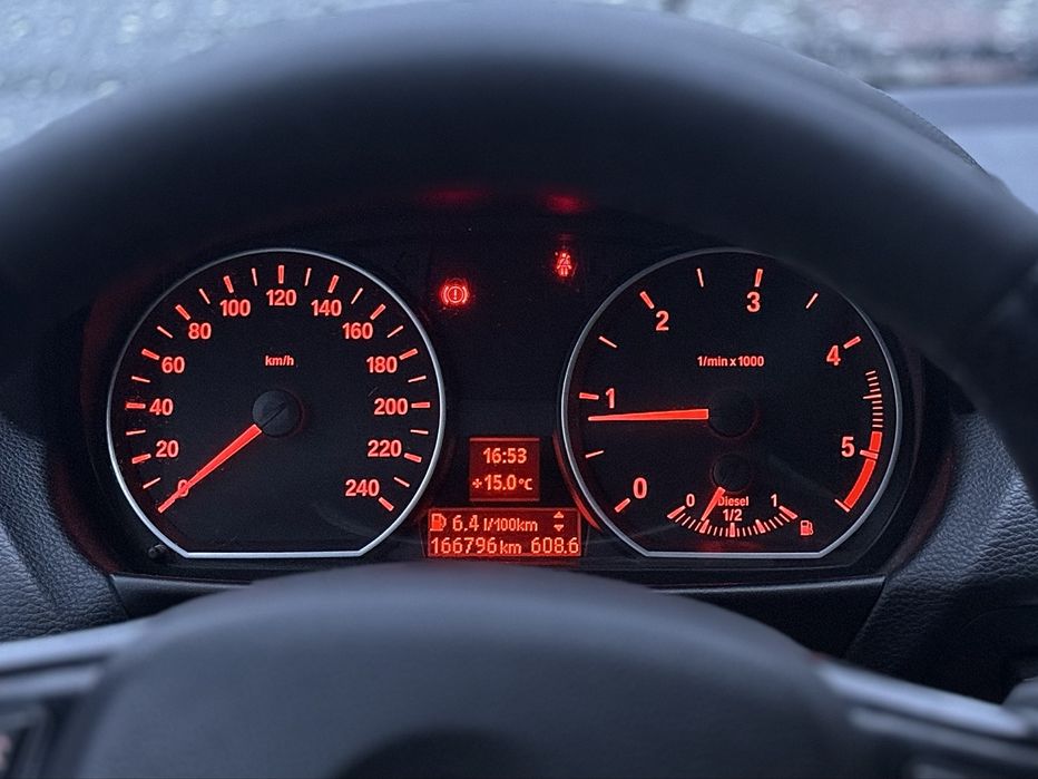 BMW 118d Coupé LCI Pack M