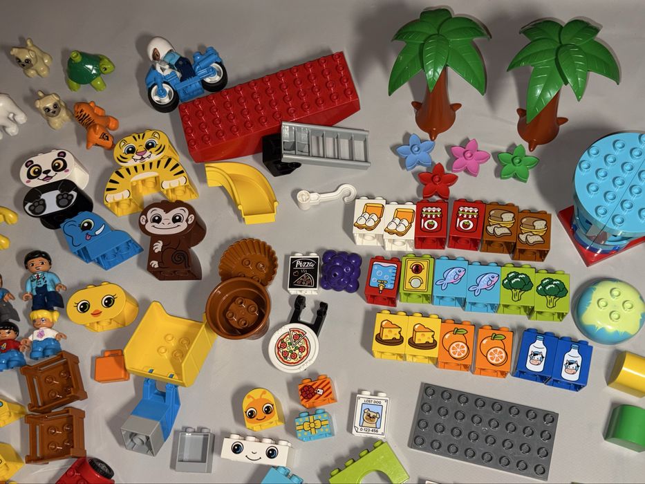 Lego Duplo, ponad 200 szt. + GRATIS Cobi 130 szt