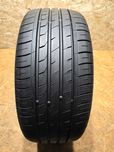 Opona pojedyńcza 215/50/17 95V XL Nexen Nfera SU1
