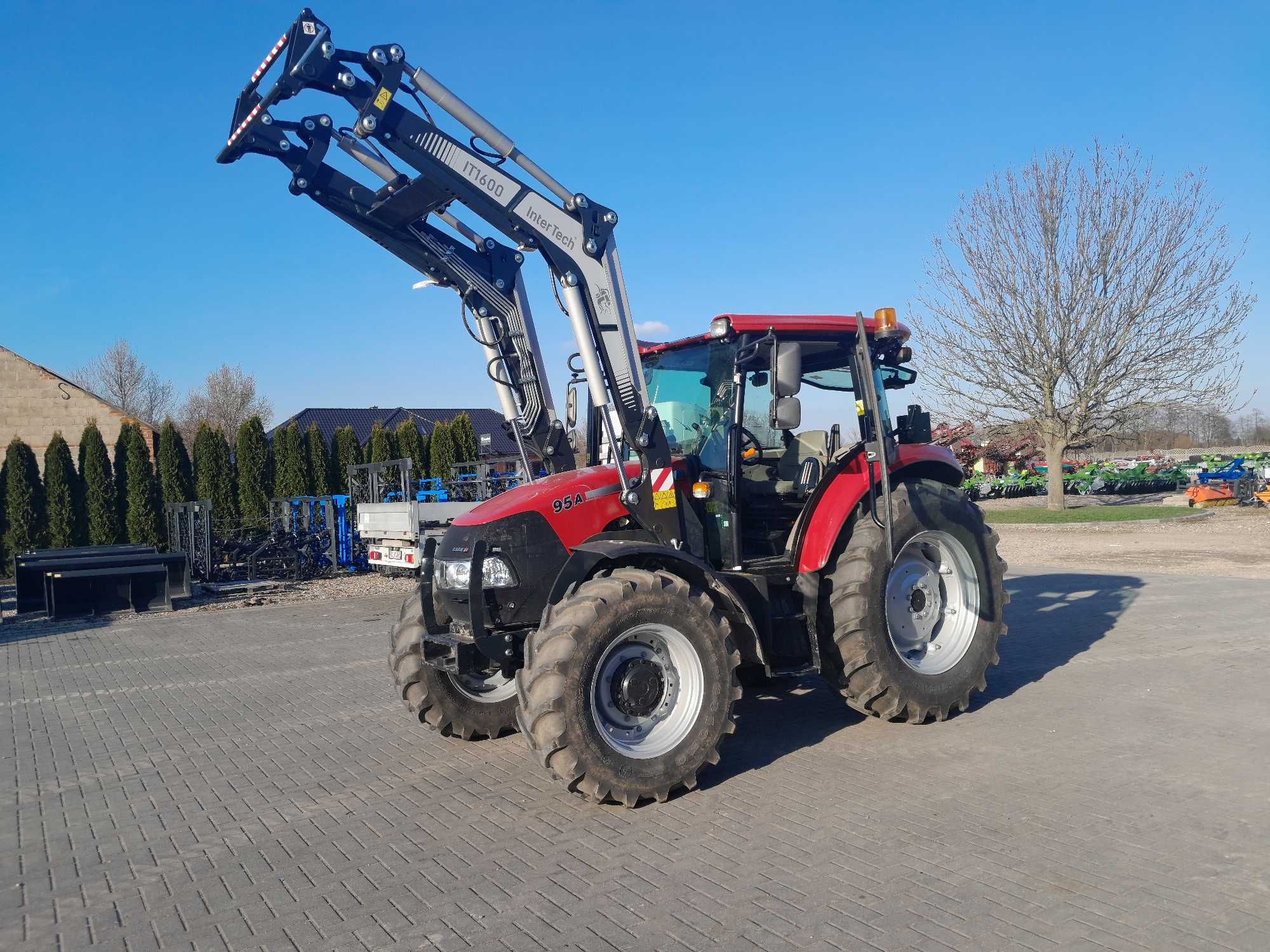 Ładowacz czołowy It 1600 Inter tech, Zetor John deere NH MF Case