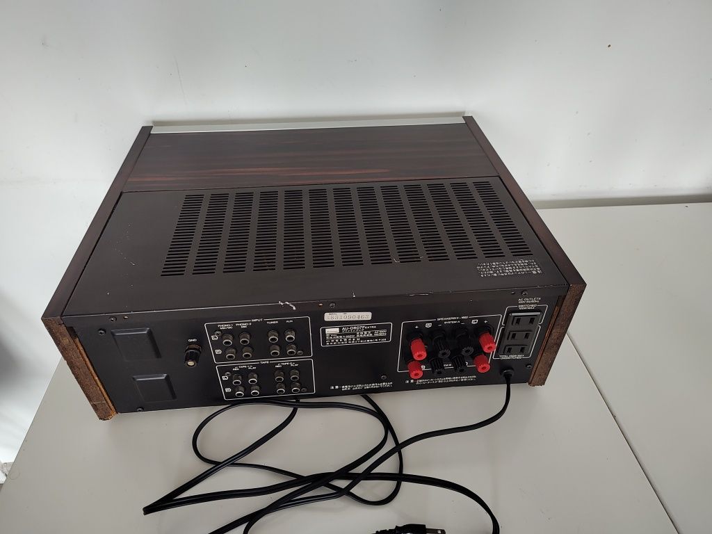Sansui AU-D607F EXTRA , Wzmacniacz stereo