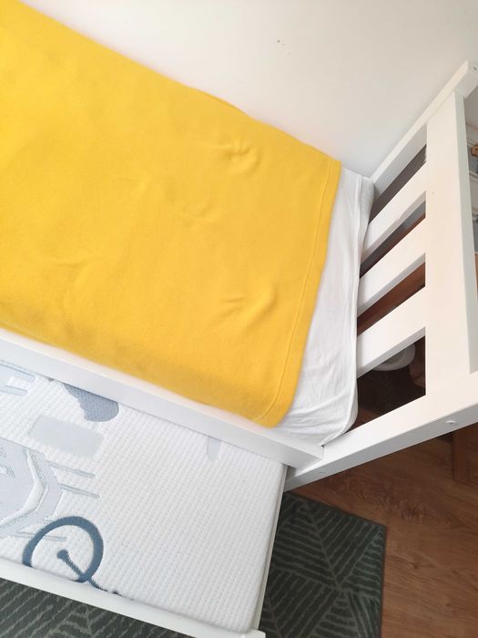 Podwójne spanie lite drewno łóżka łóżko wysuwane białe nowe materac