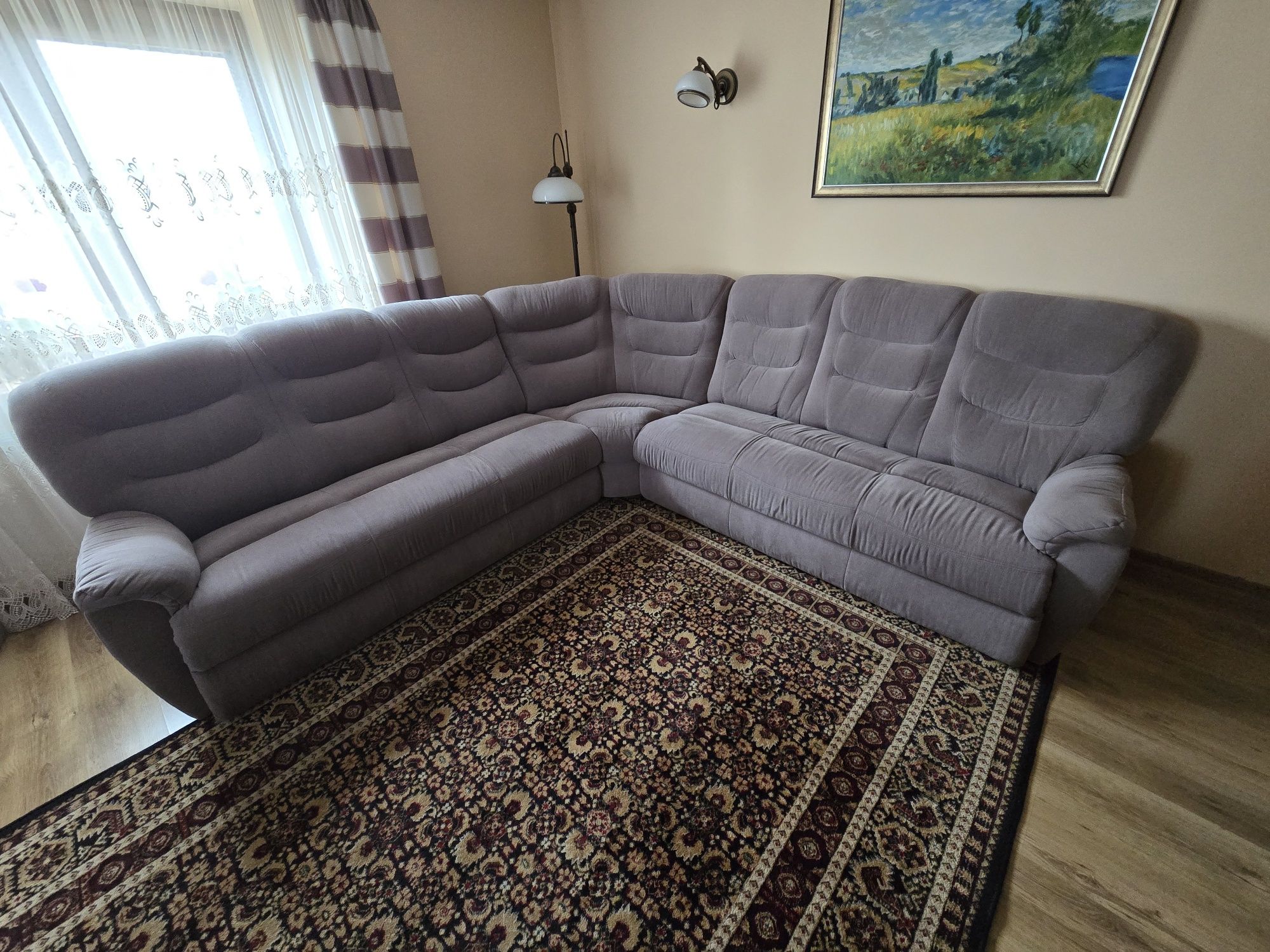 Sprzedam trzy letni  narożnik plus fotel rozkładany