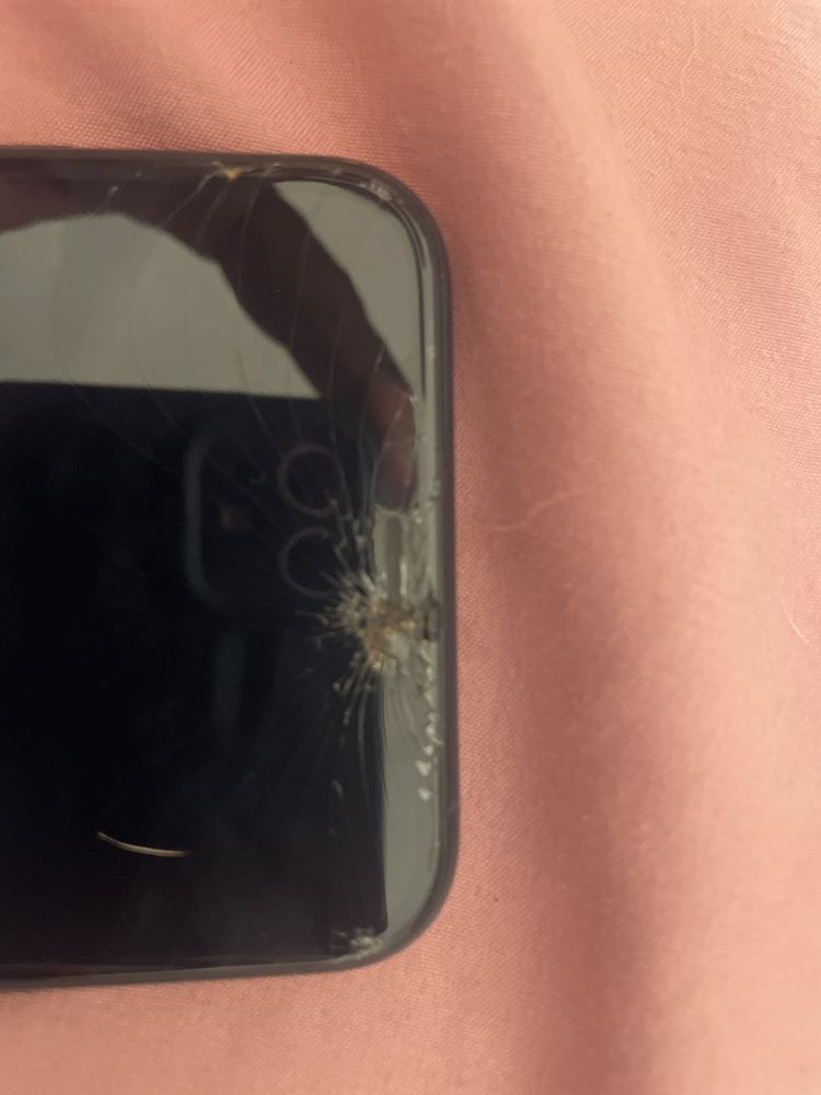 Iphone 11 pro green desbloqueado de operadora