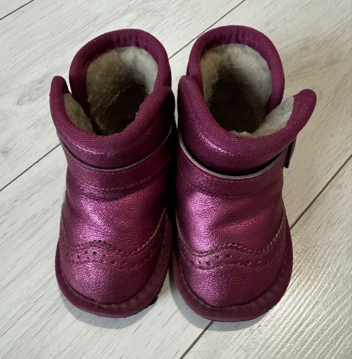 Дитячі уггі