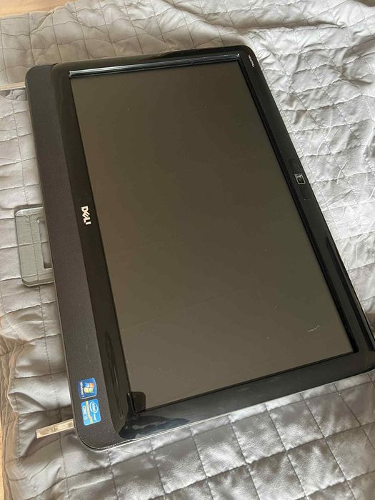 Komputer Dell z ekranem dotykowym