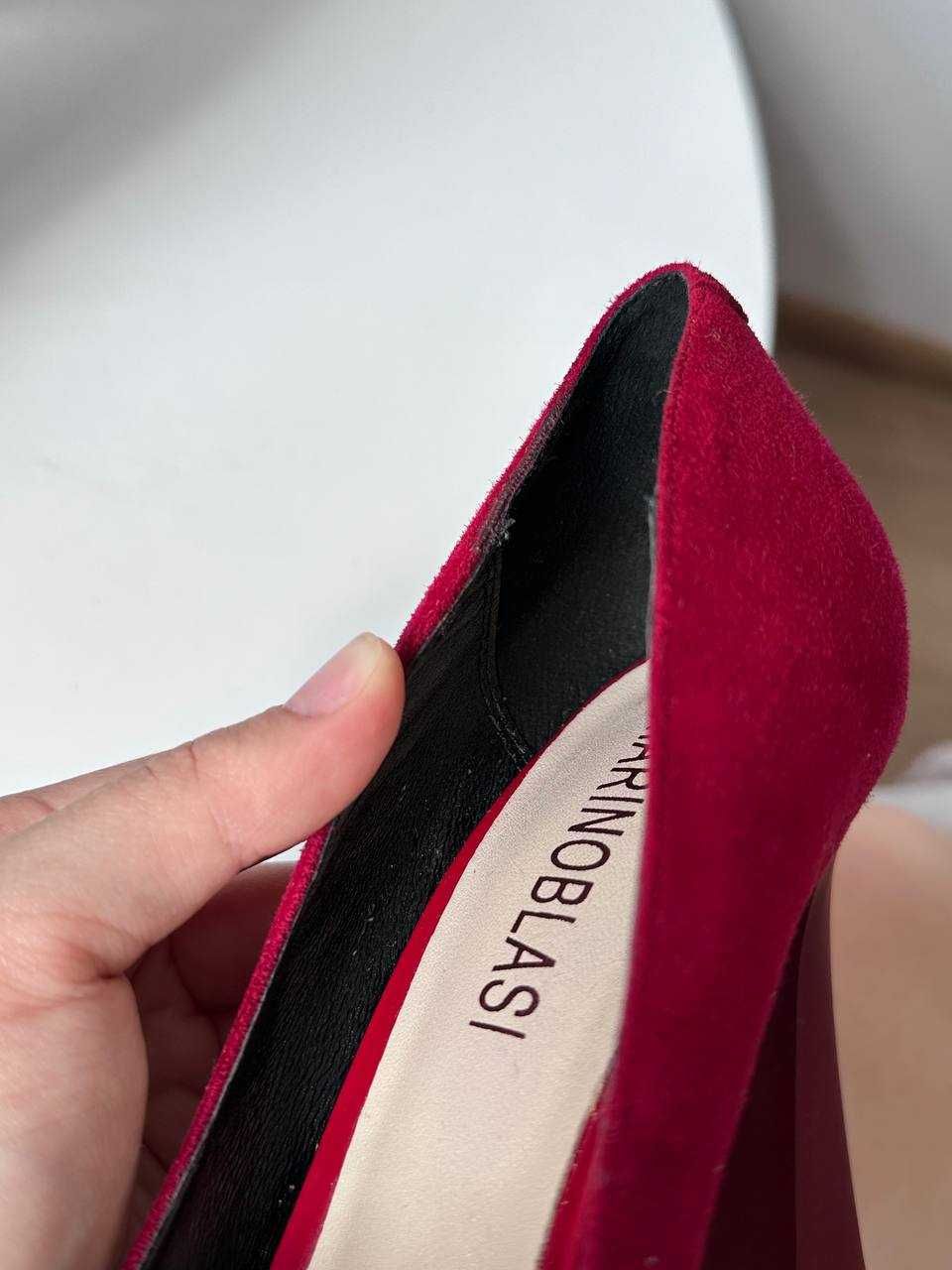 Buty damskie na obcasie