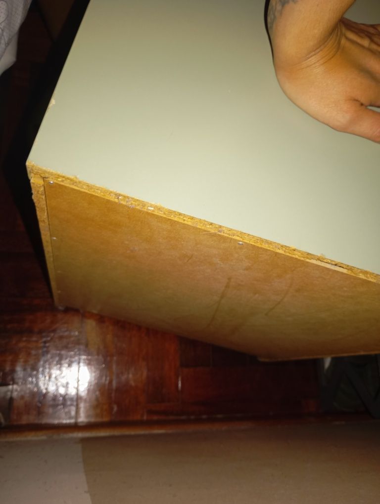 Mesa cabeceira Malm verde
